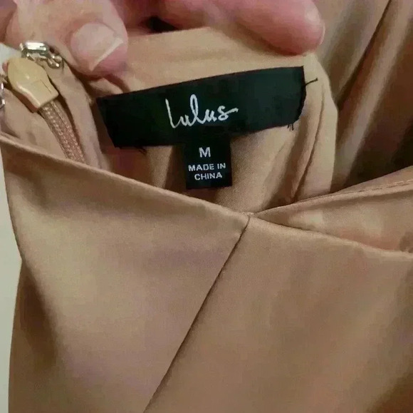 Lulus It's Fate Pale Orange Satin Sleeveless Halter Maxi Dress size M - Picture 6 of 6